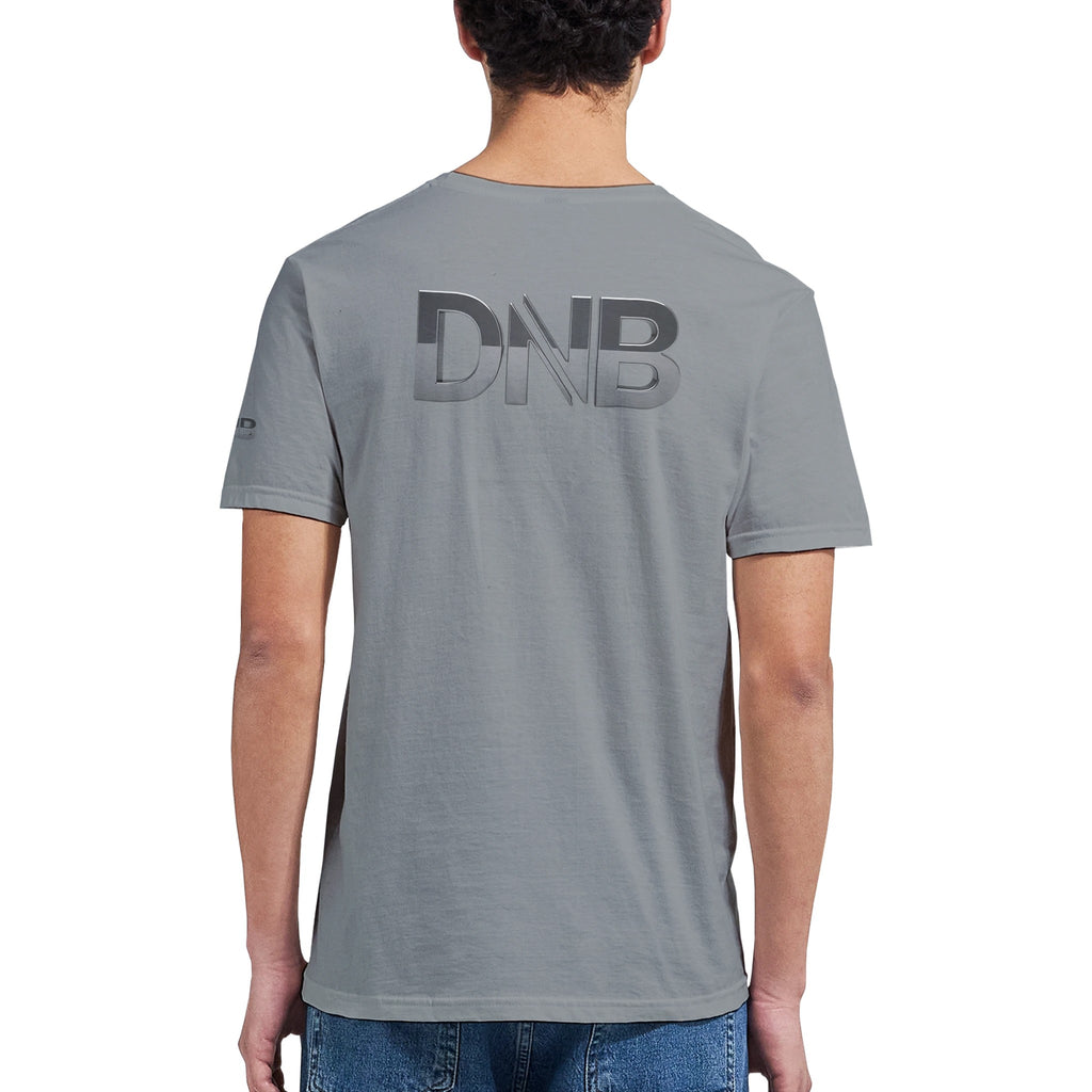 Unisex grey tshirt for Adults – Music Festival Streetwear Rave Clothing – Techno, EDM, DJ Shirt - drum and bass in silver print